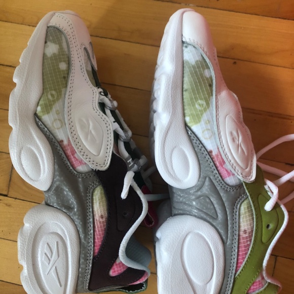 Reebok sneakers - Picture 3 of 5